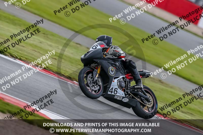 PJ Motorsport Photography;donington no limits trackday;donington park photographs;donington trackday photographs;no limits trackdays;peter wileman photography;trackday digital images;trackday photos